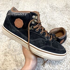 NWOT Navy Suede Vans